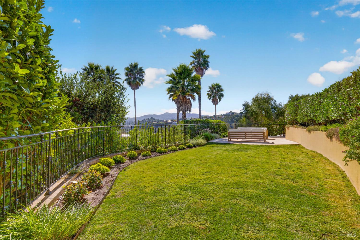Property photo 34
