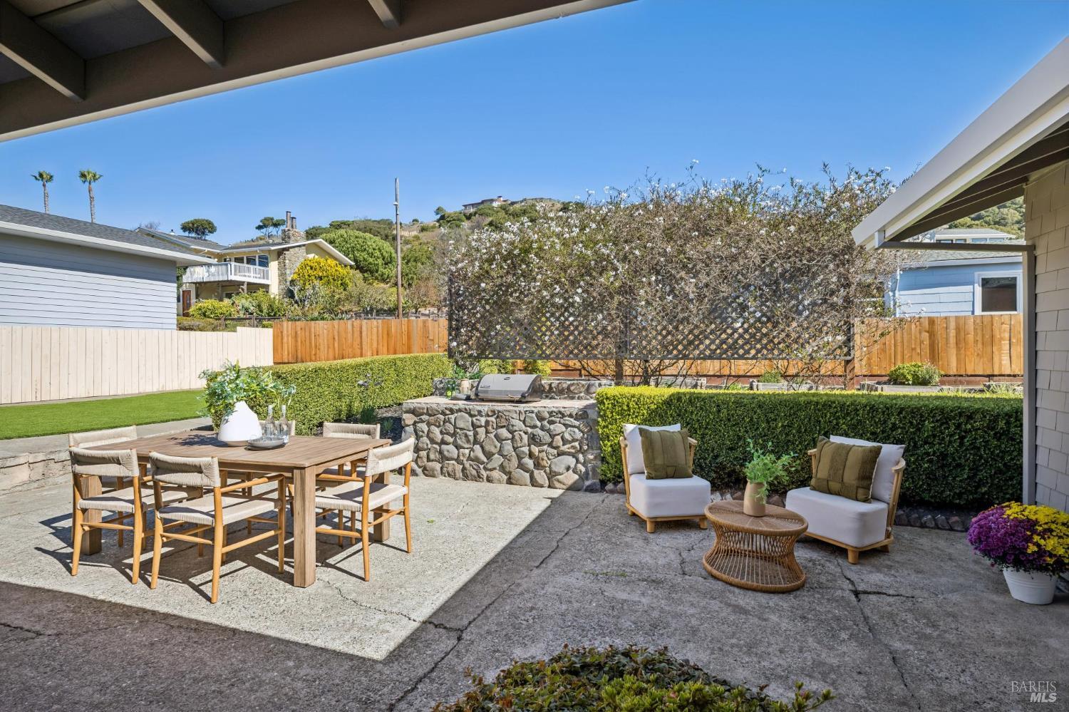 Property photo 24