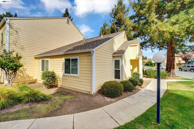 Property photo 35