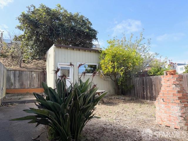 Property photo 28