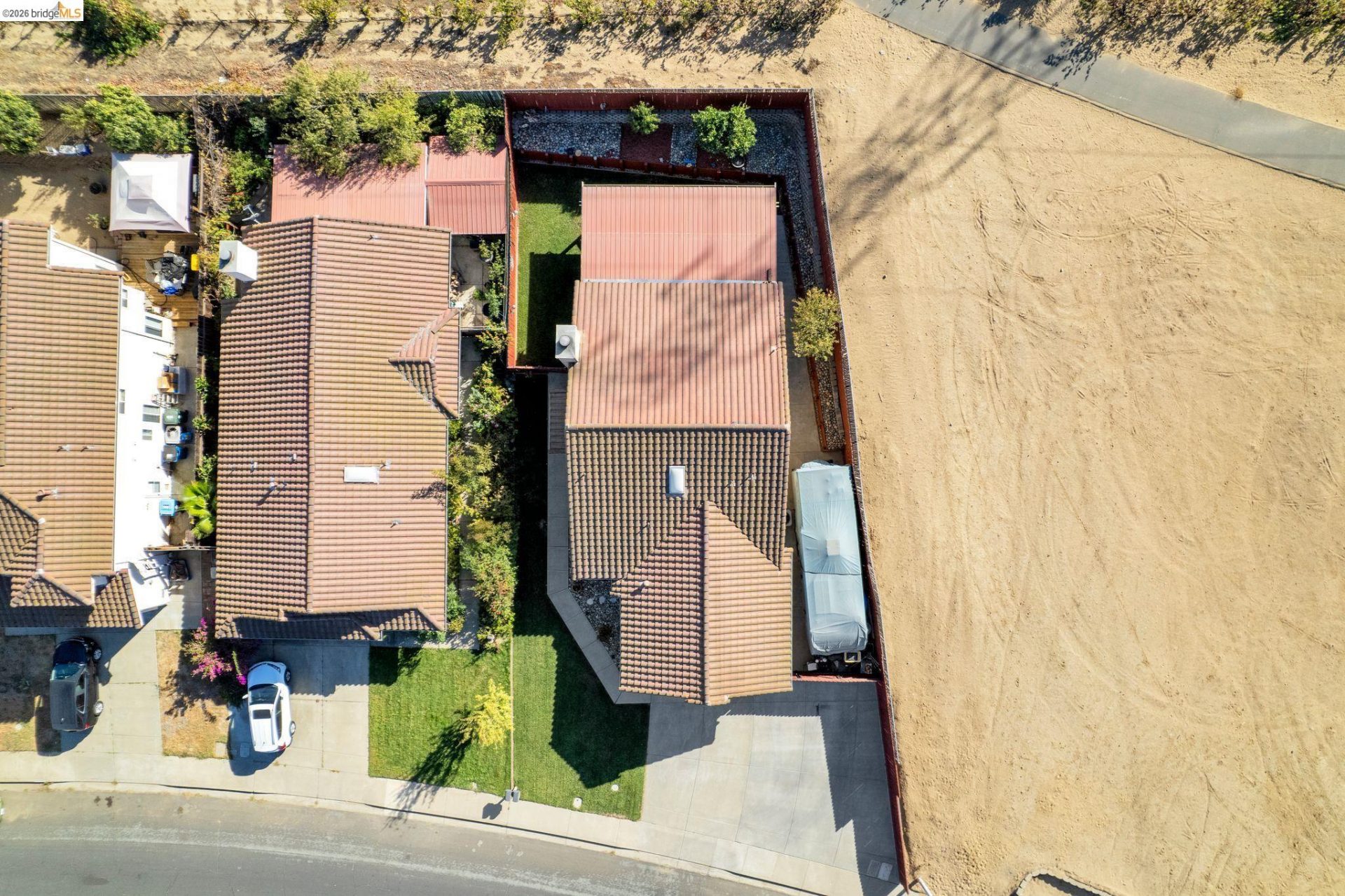 Property photo 35