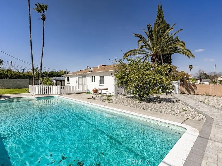 Property photo 23