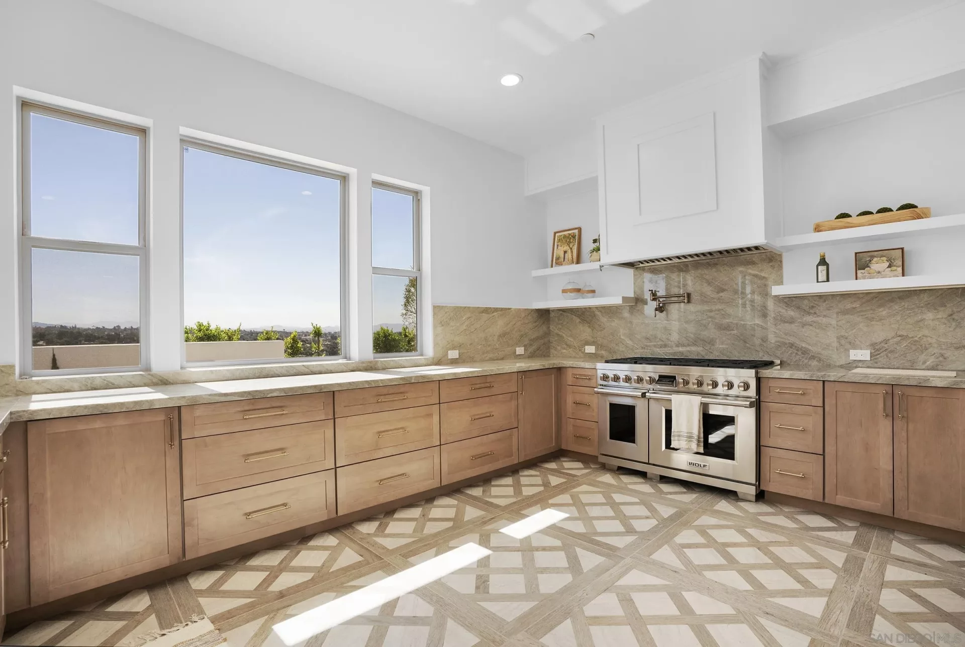 Property photo 44