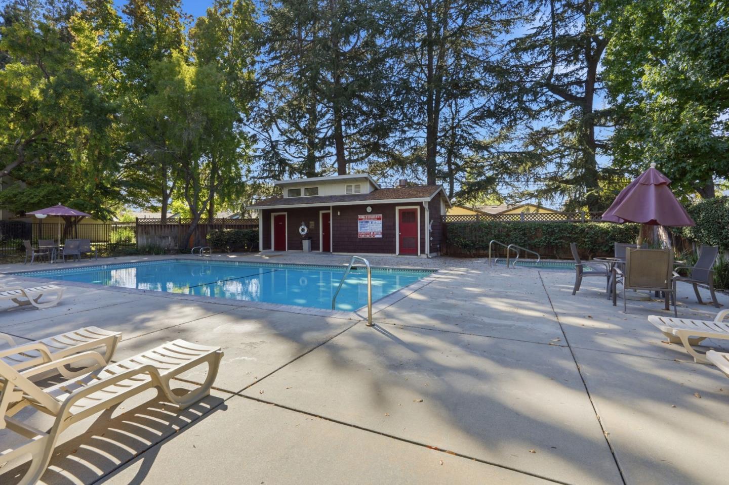Property photo 37
