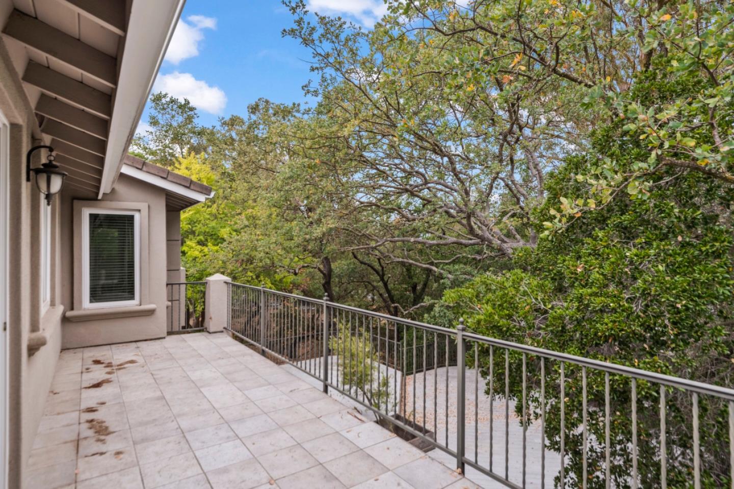 Property photo 50
