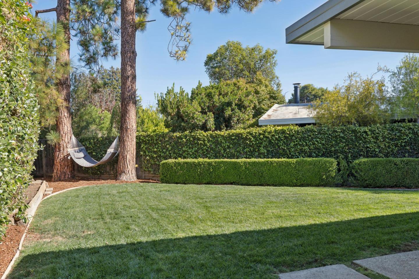 Property photo 44