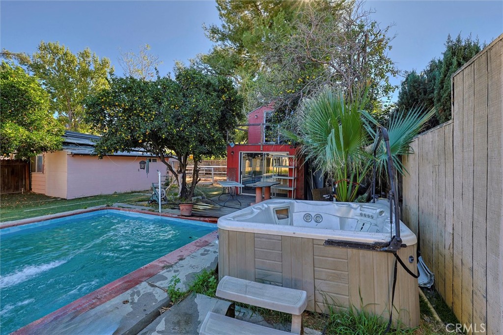 Property photo 36