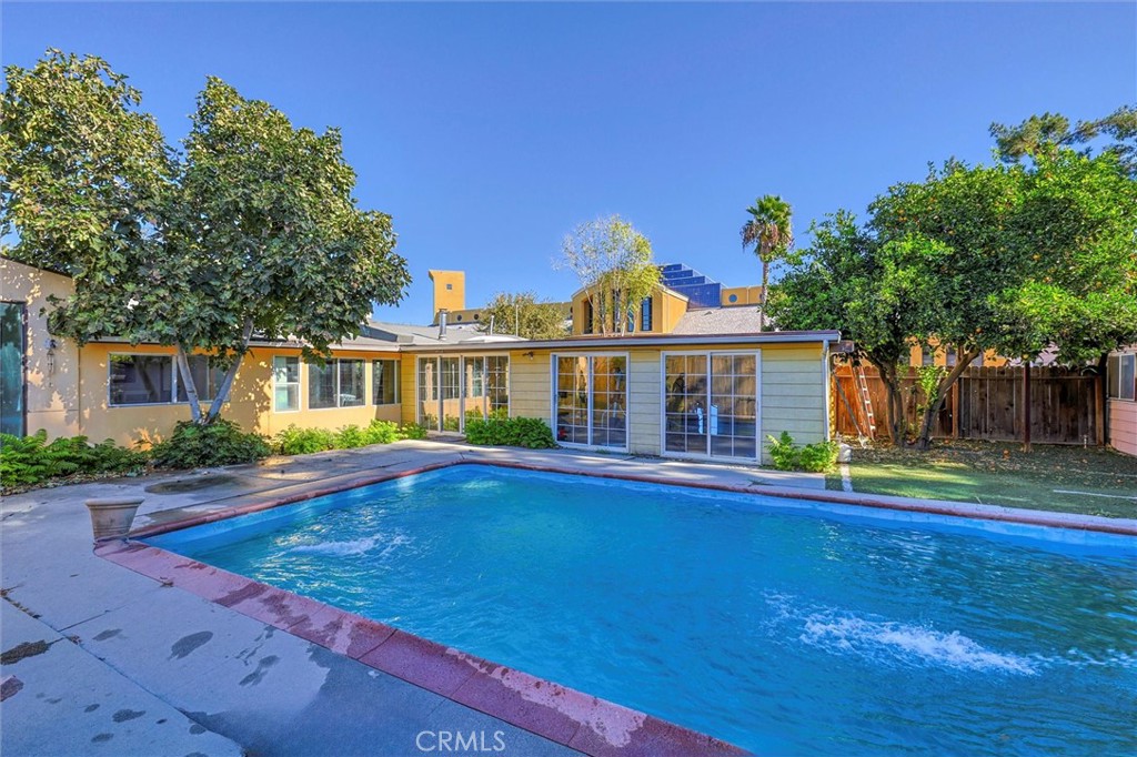 Property photo 37