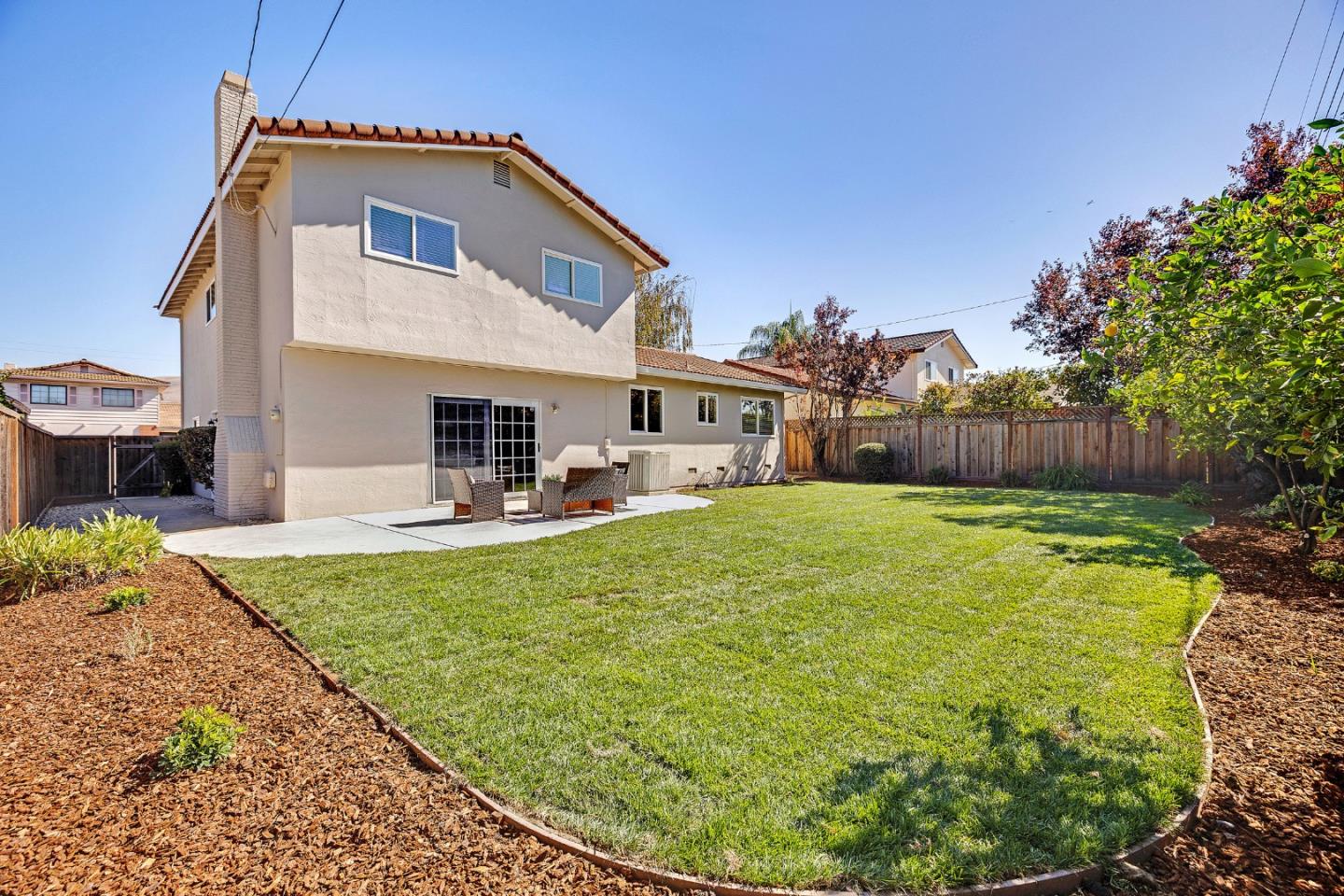 Property photo 44