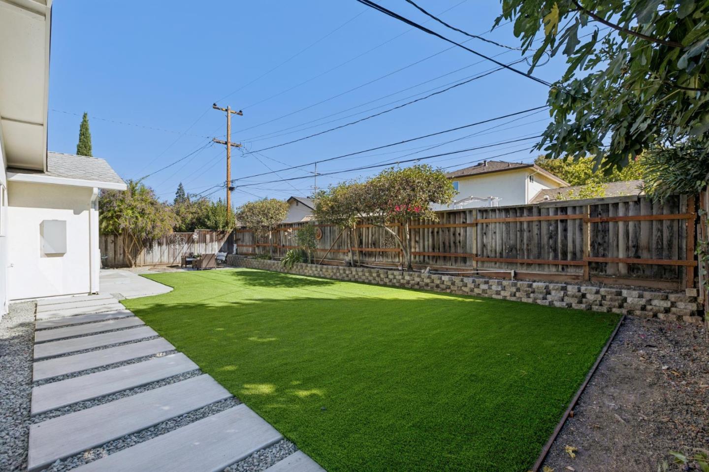 Property photo 25