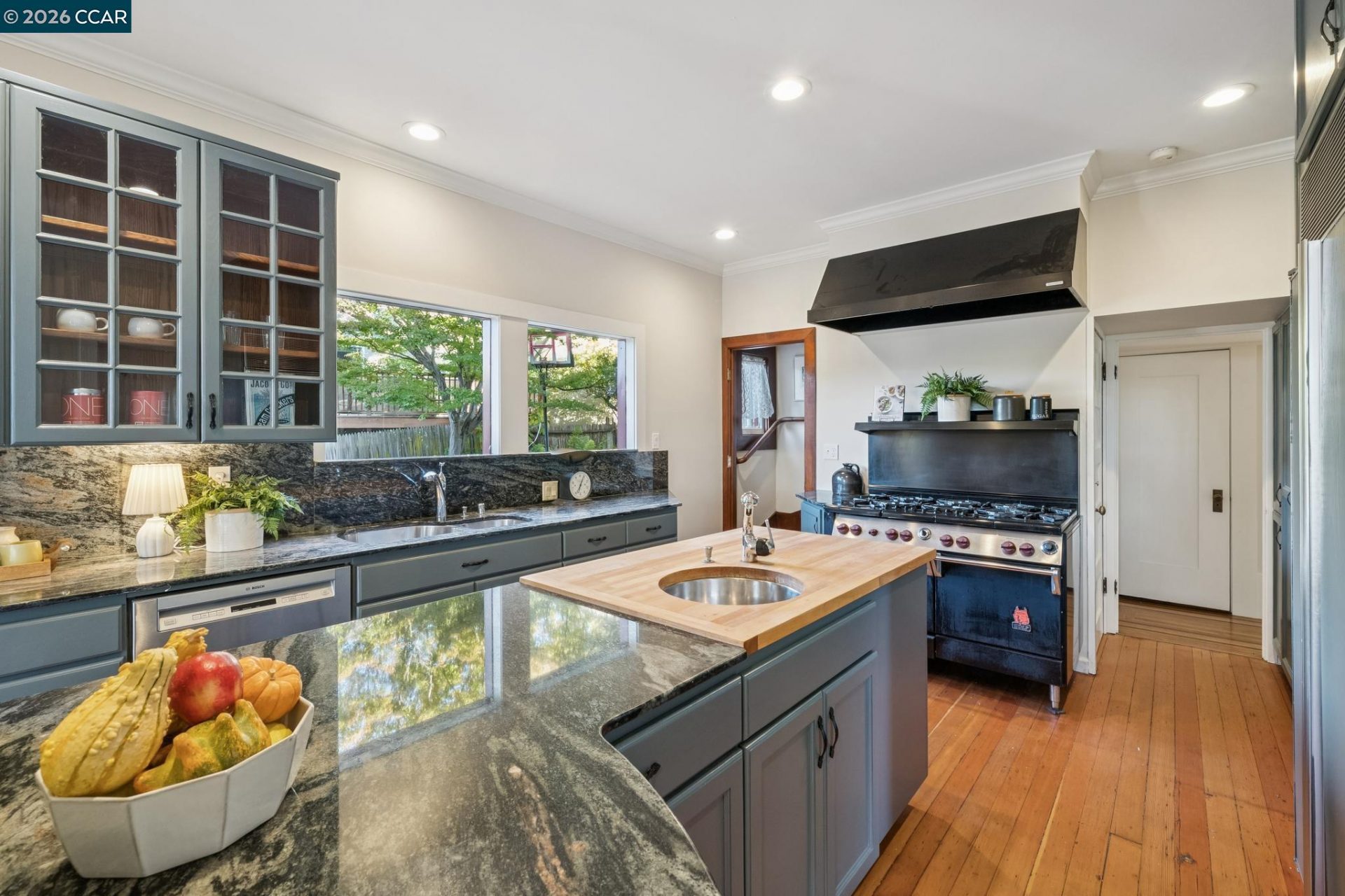 Property photo 24