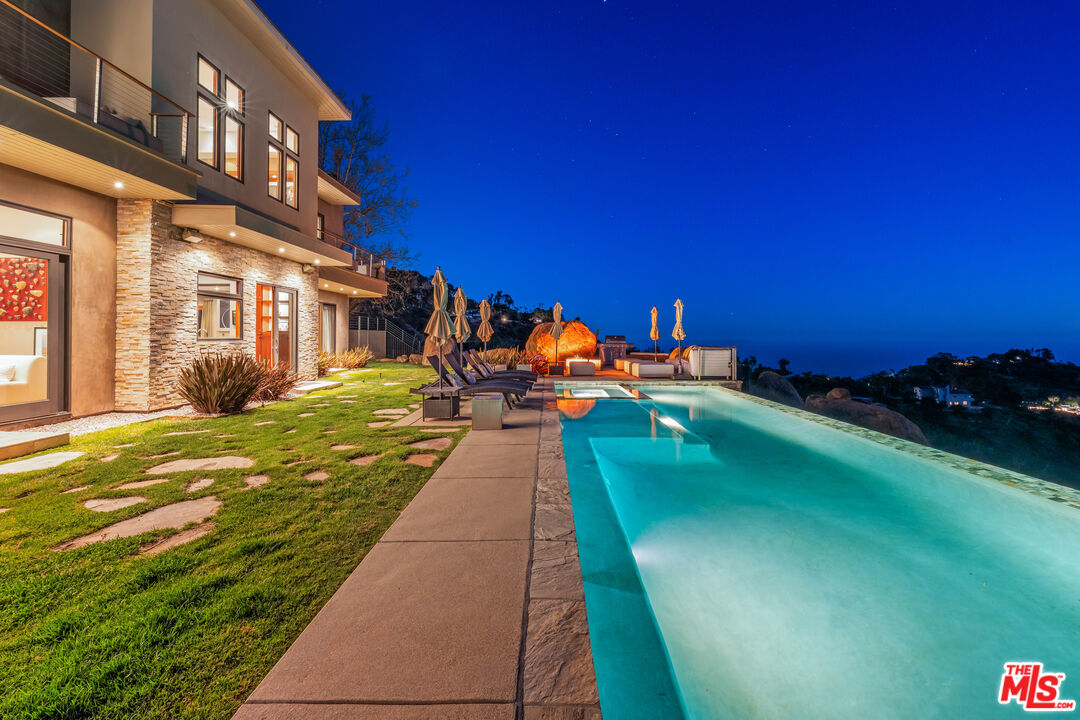 Property photo 40