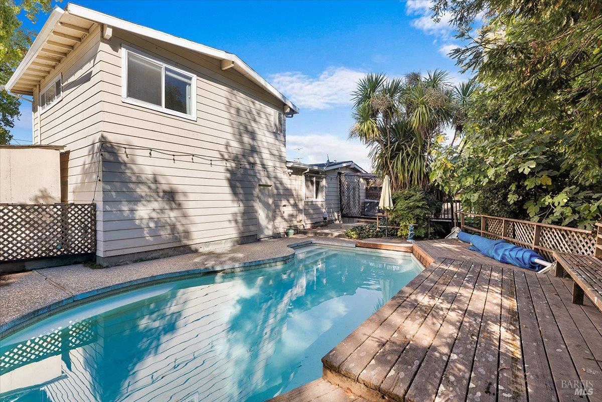 Property photo 31