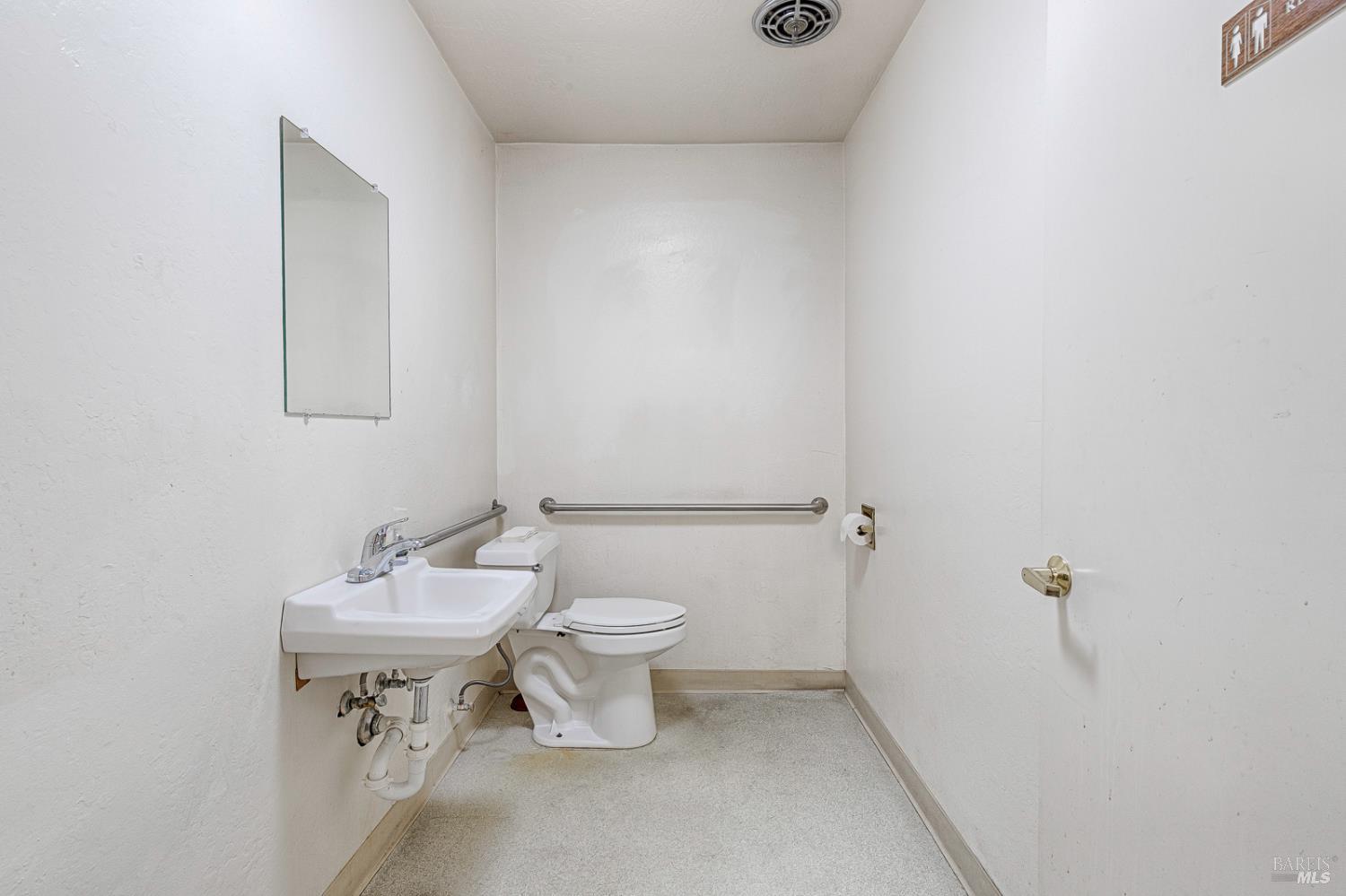 Property photo 43