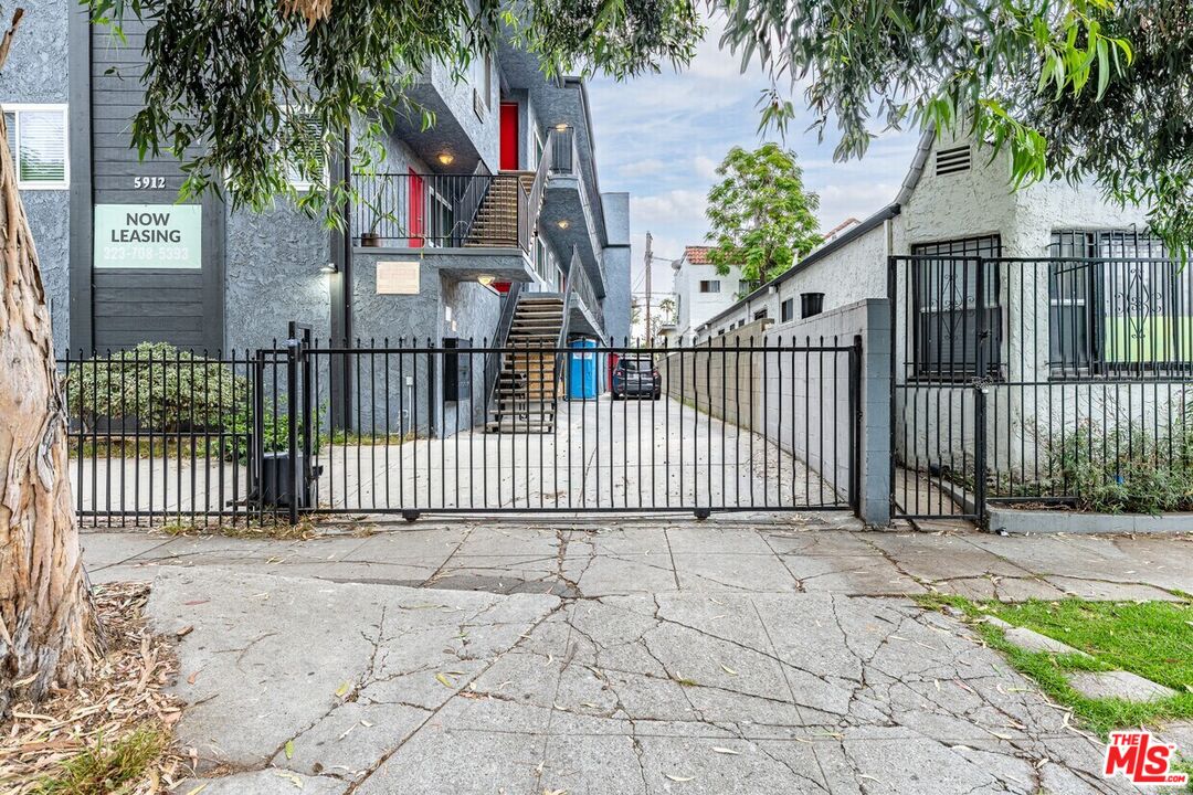 Property photo 14