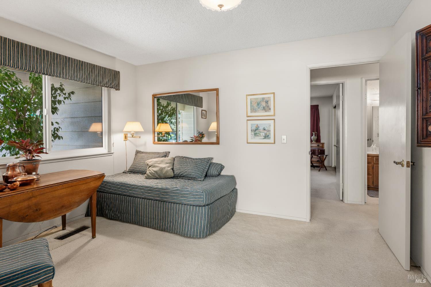 Property photo 34