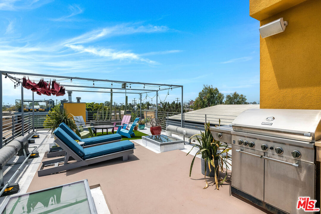 Property photo 28