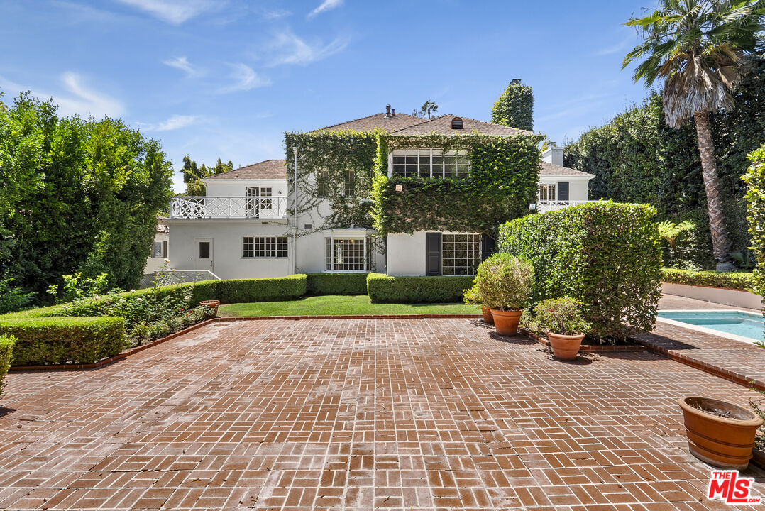 Property photo 33