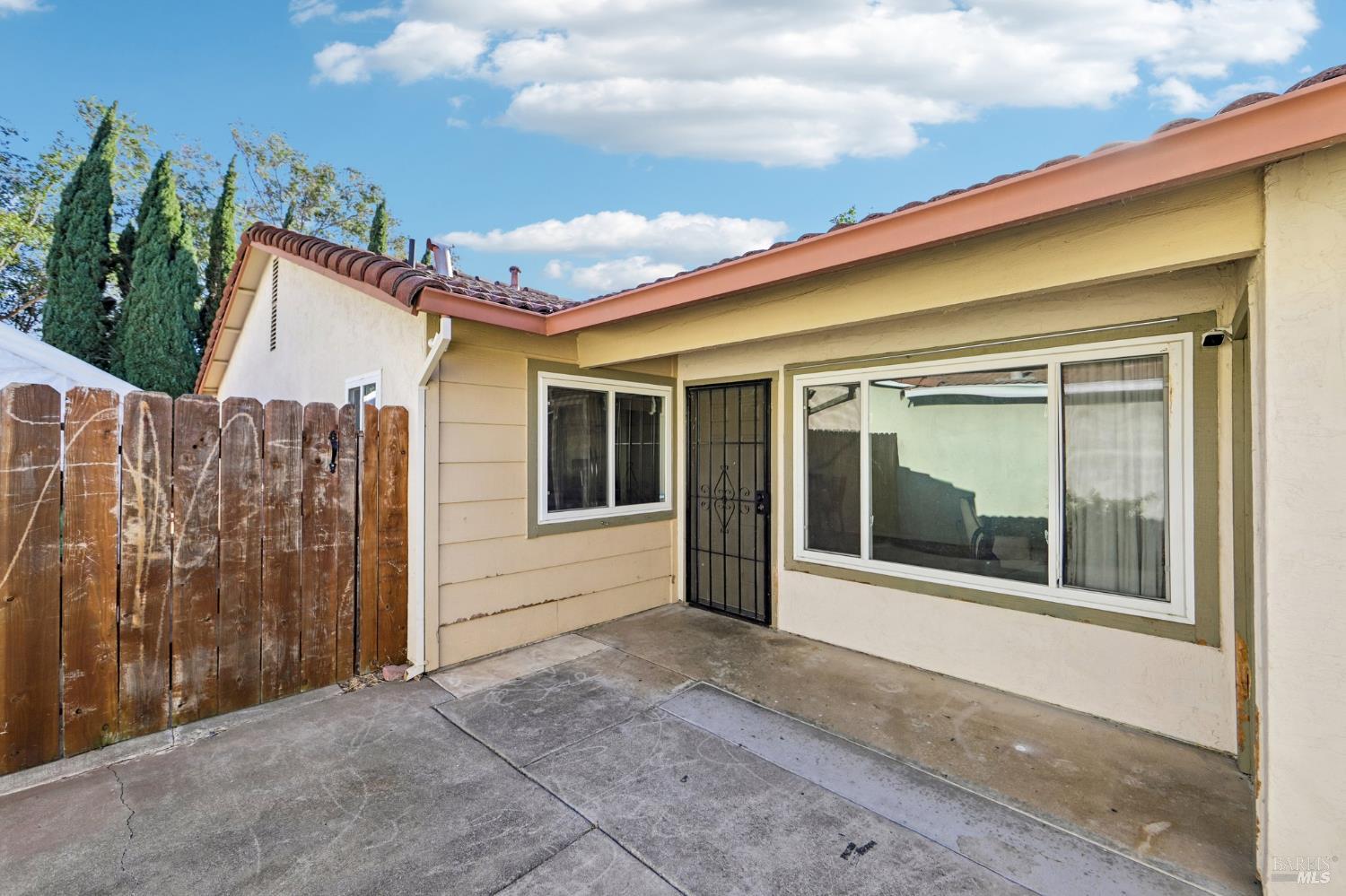 Property photo 35