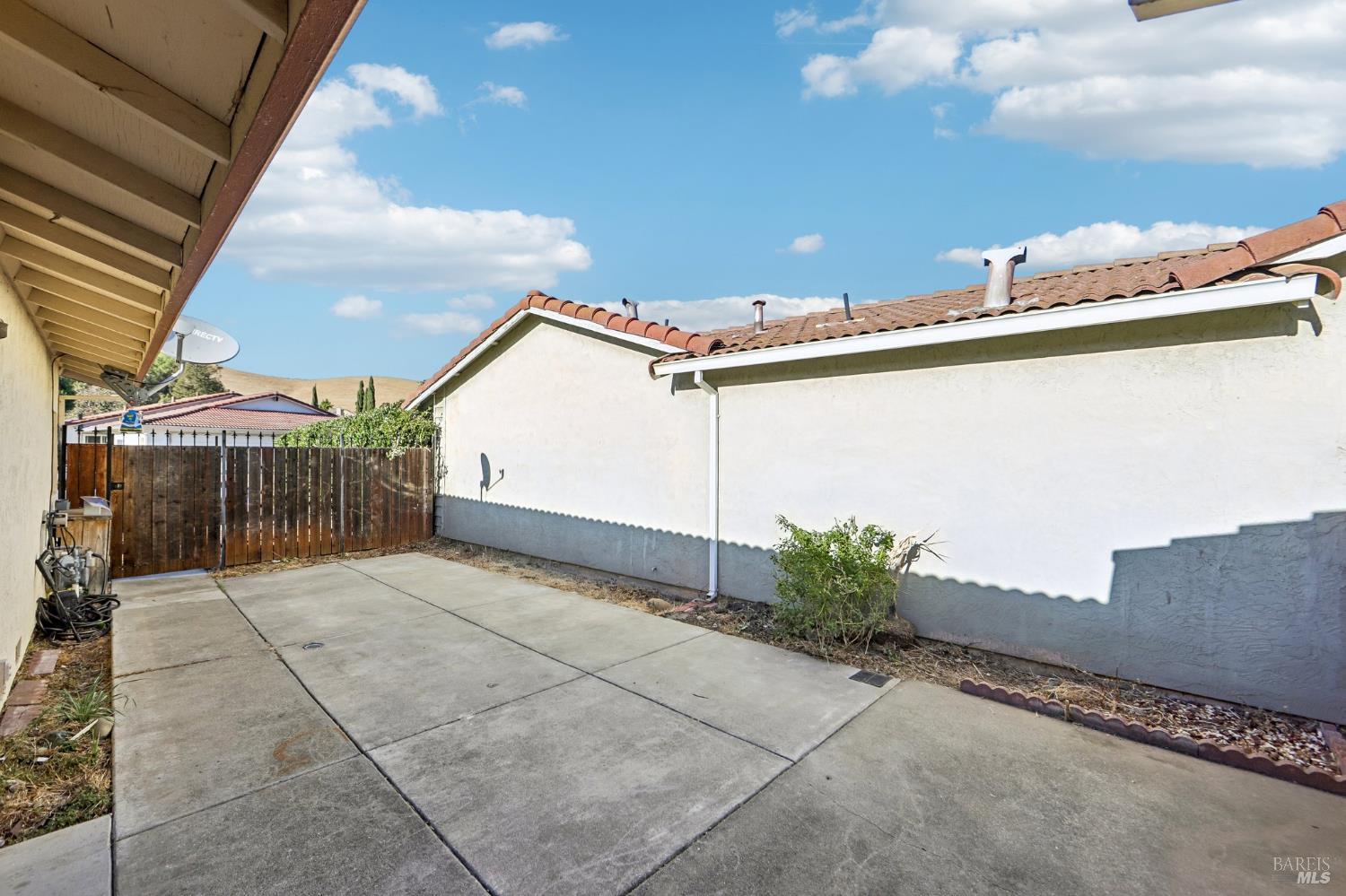 Property photo 36