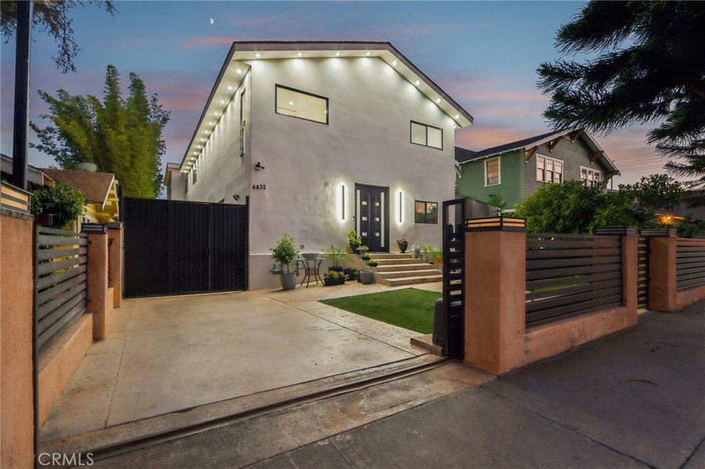 Property photo 8