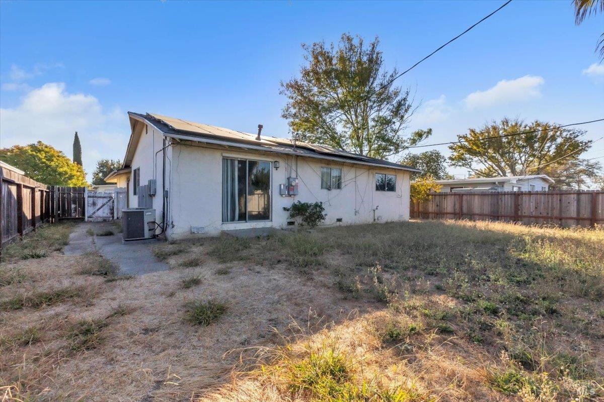 Property photo 33