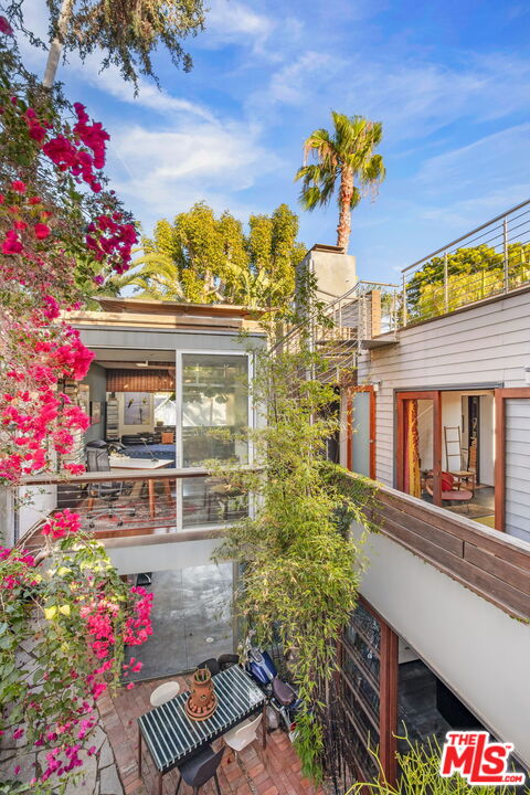 Property photo 40