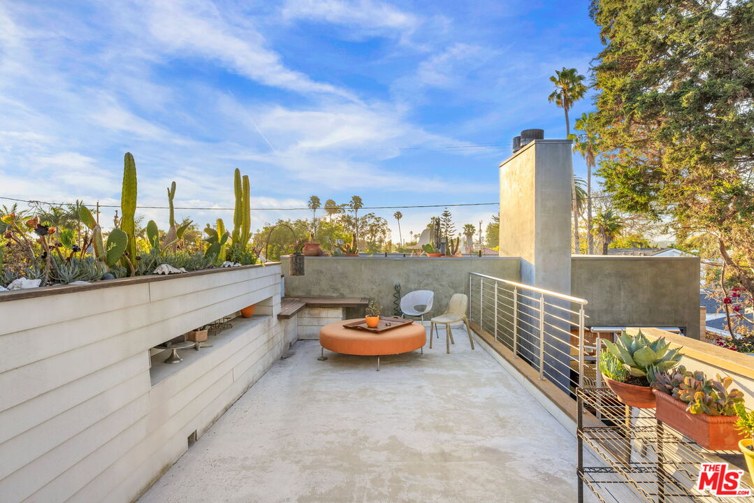 Property photo 43