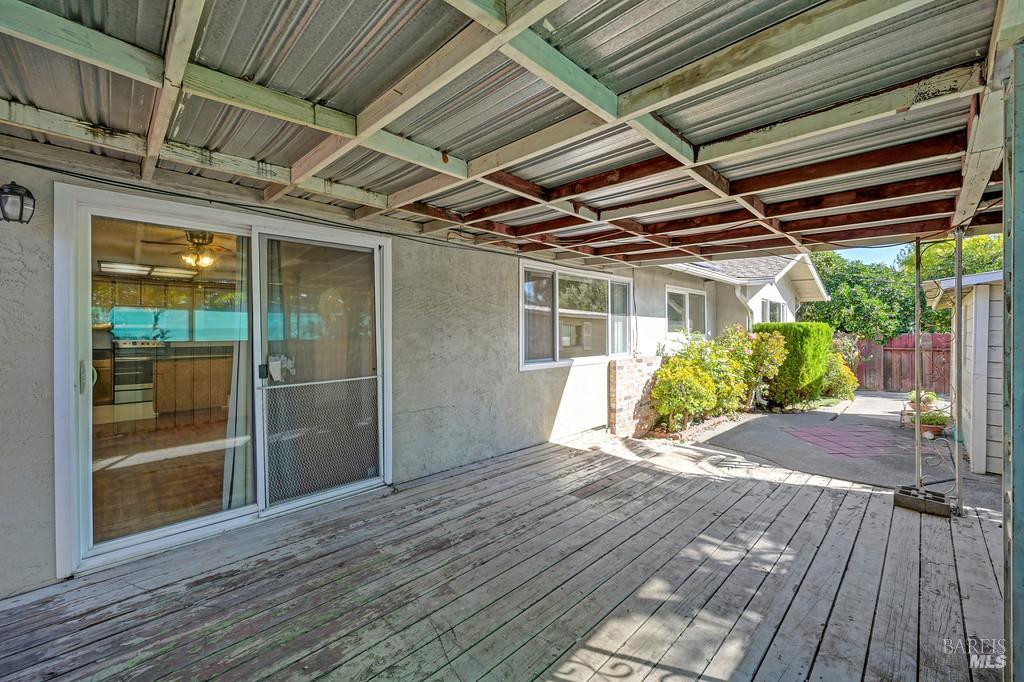 Property photo 35