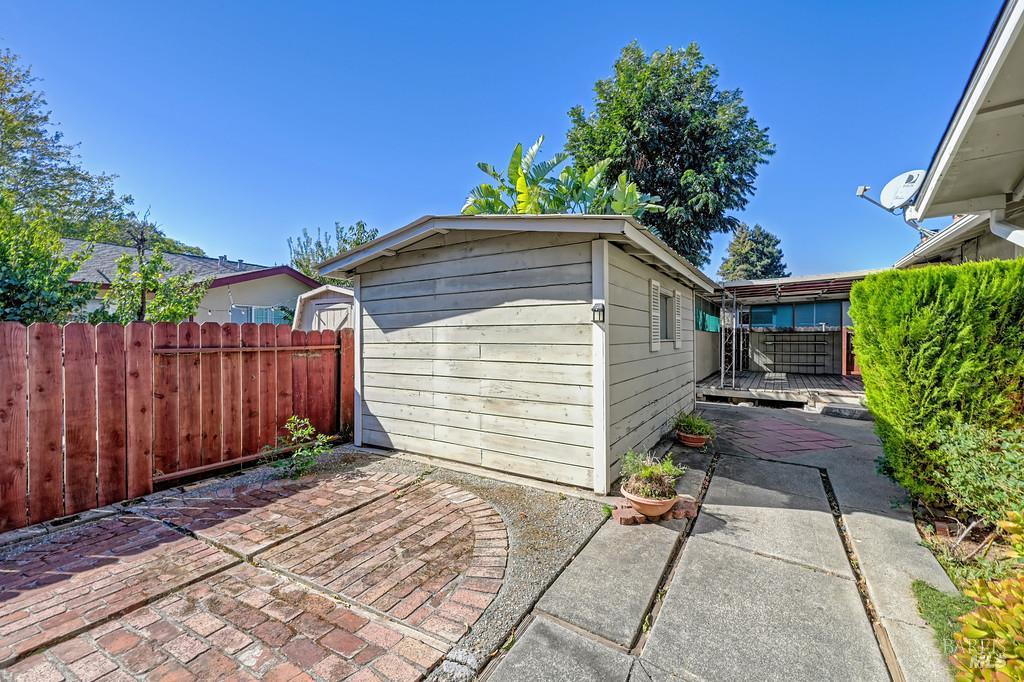 Property photo 37