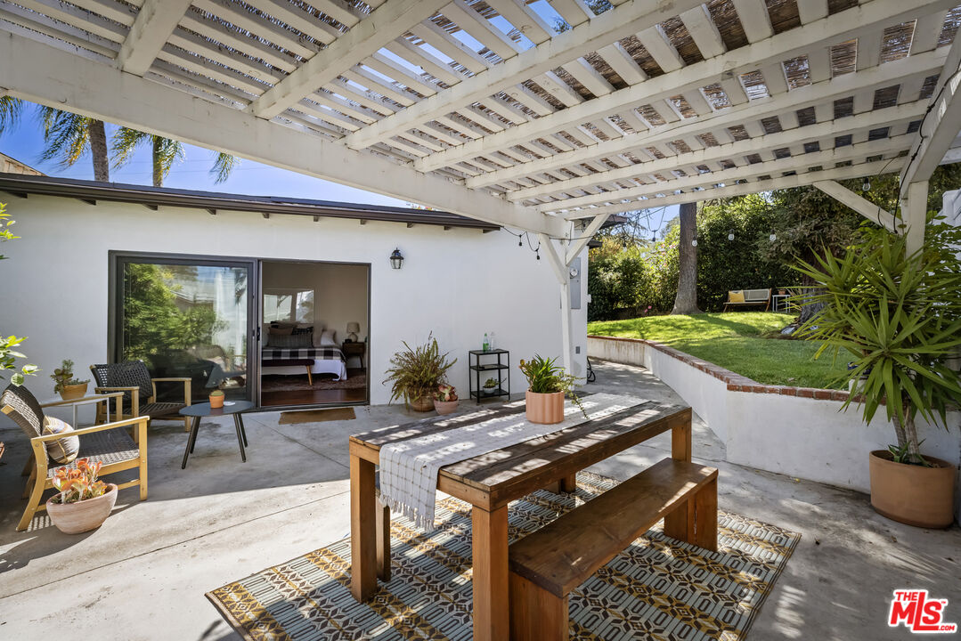 Property photo 37