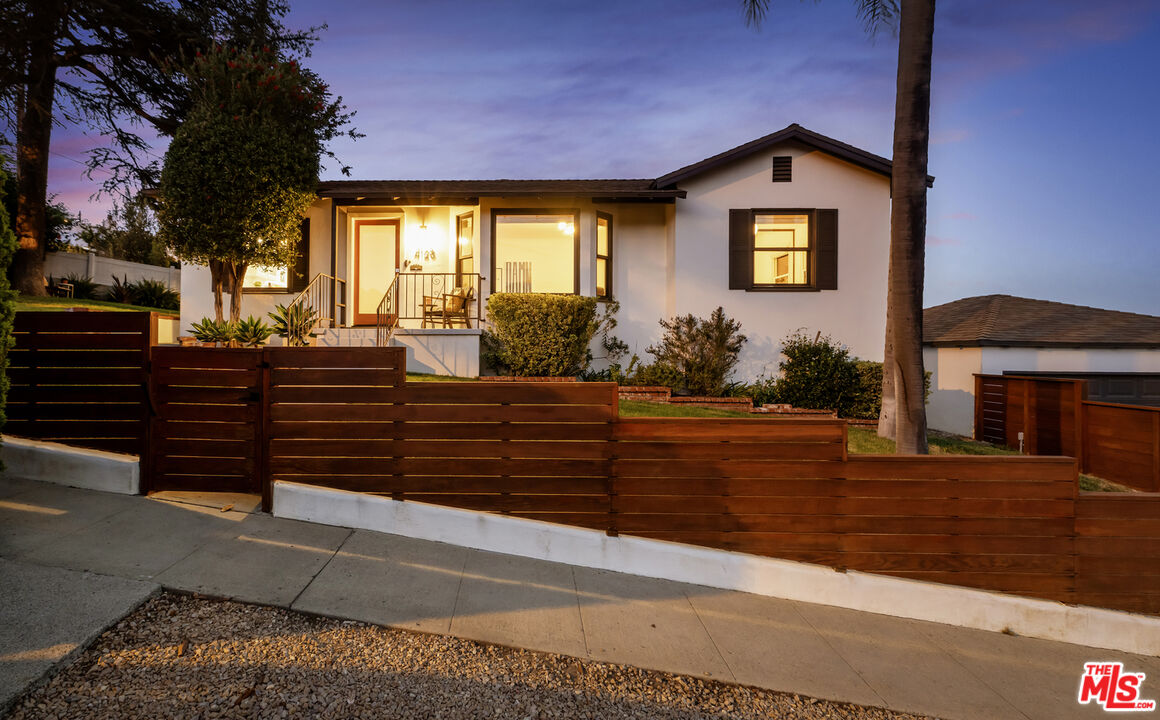 Property photo 44