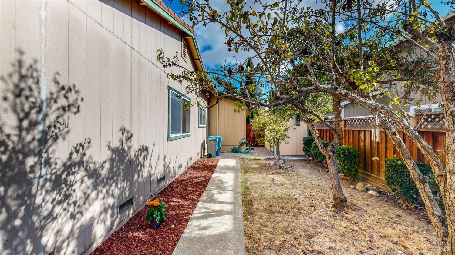 Property photo 36