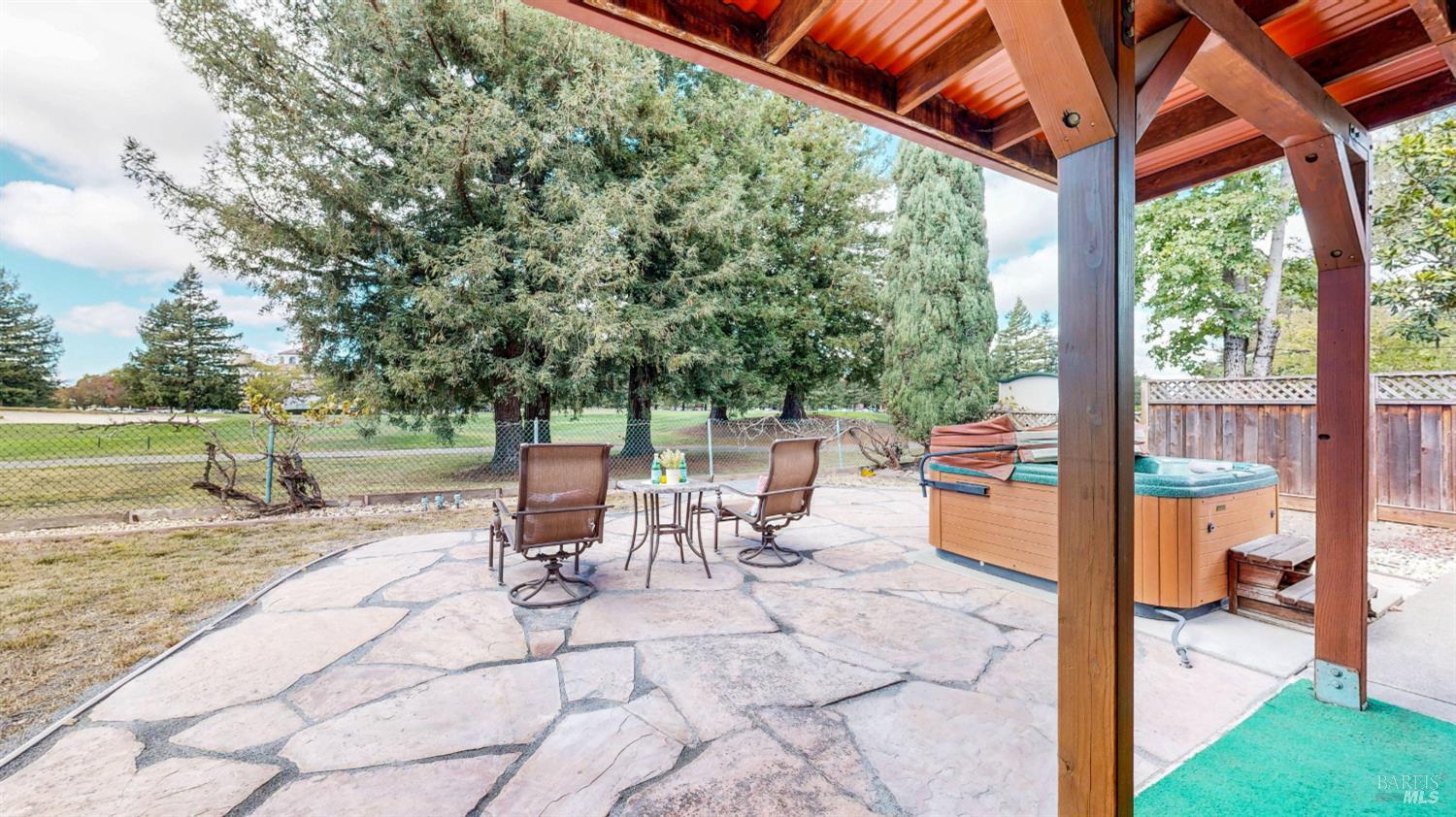Property photo 9