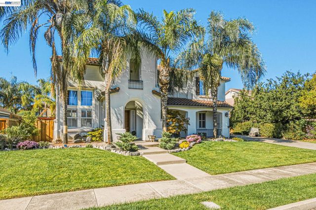 Property photo 40