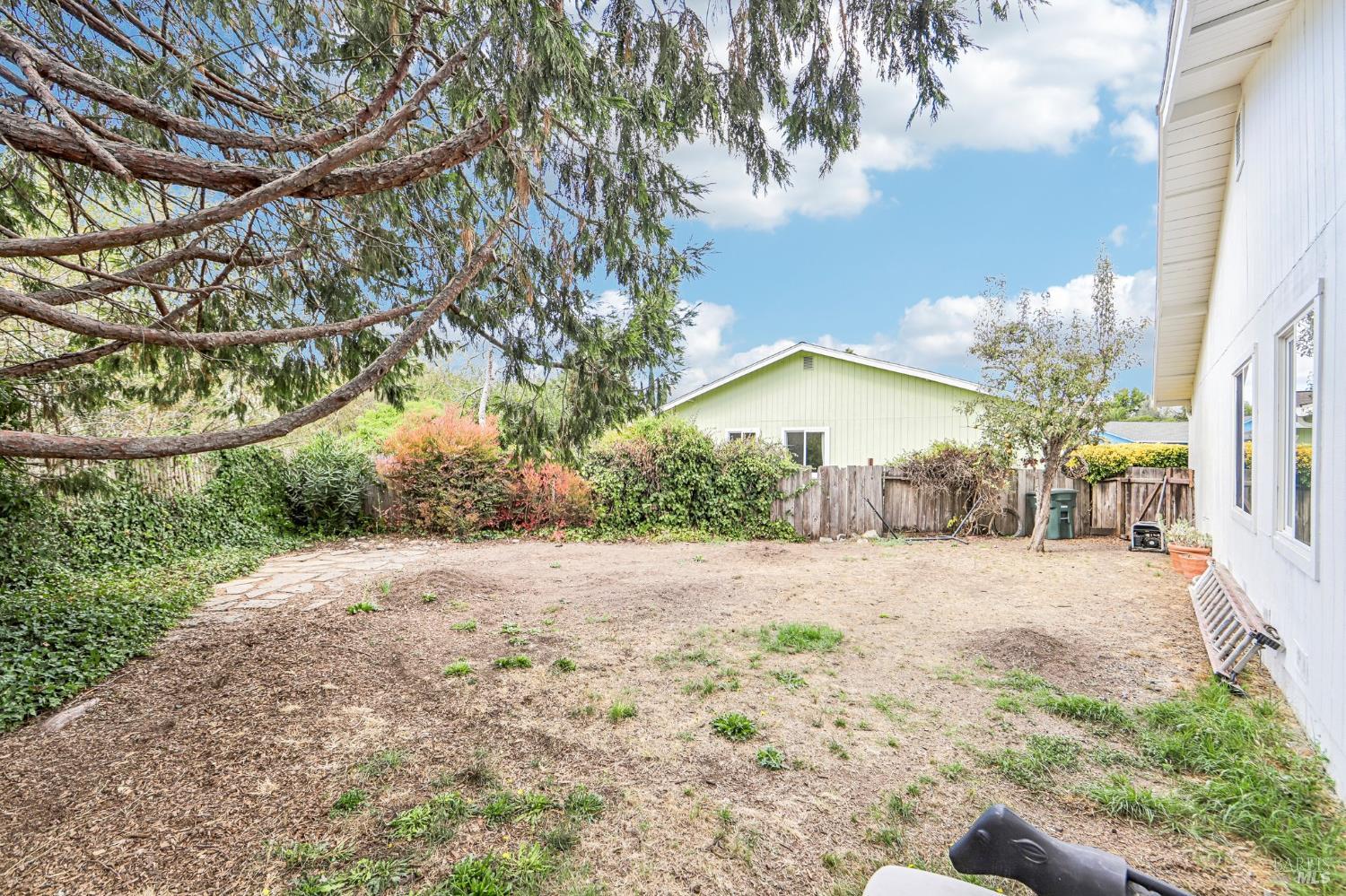 Property photo 25