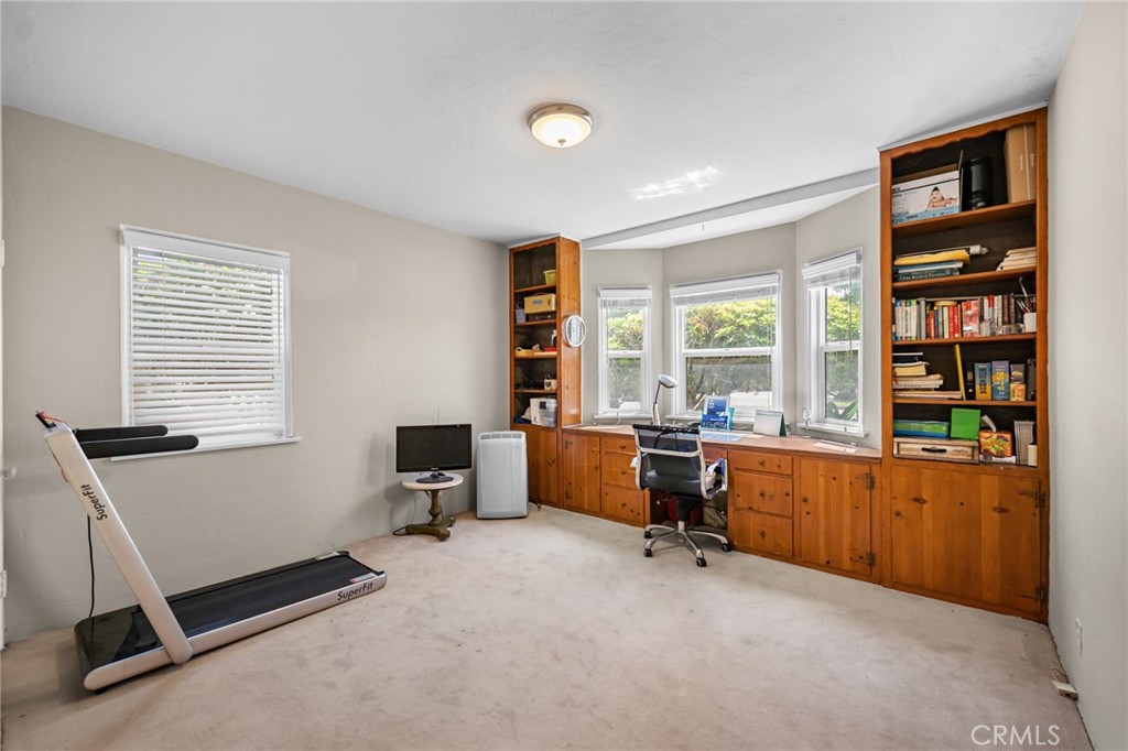 Property photo 31