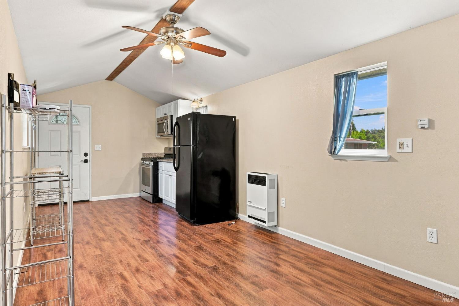 Property photo 35