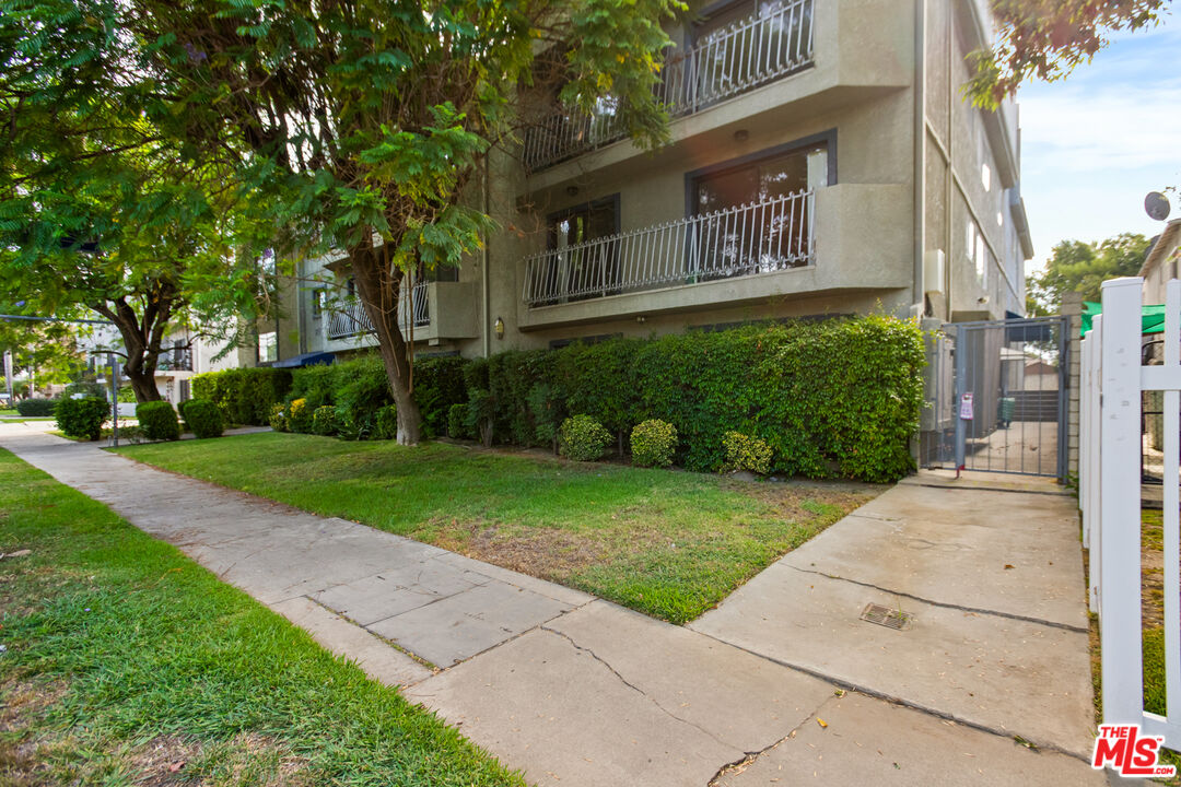 Property photo 25