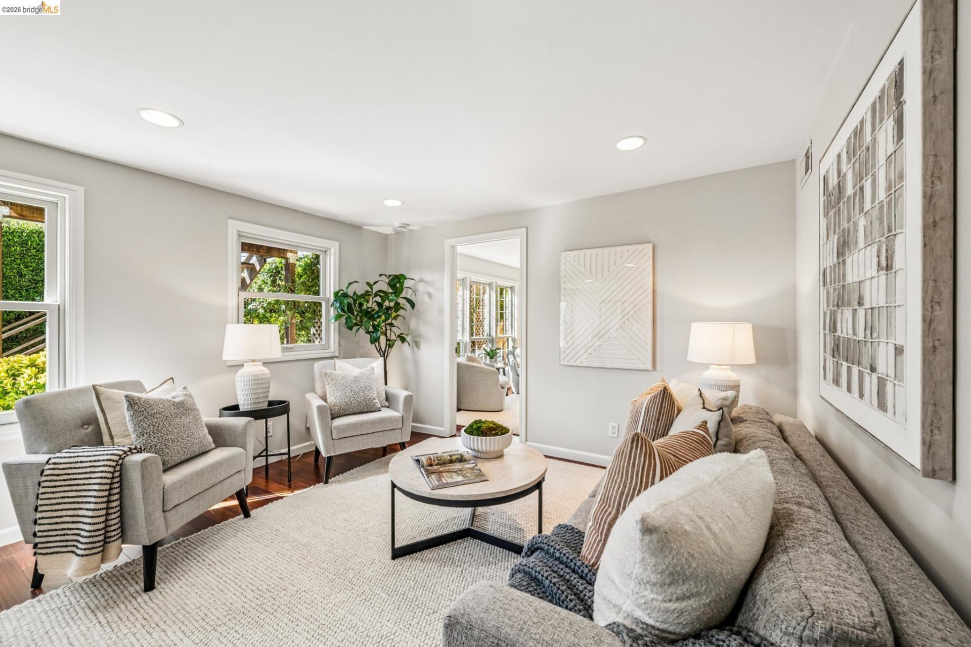 Property photo 37