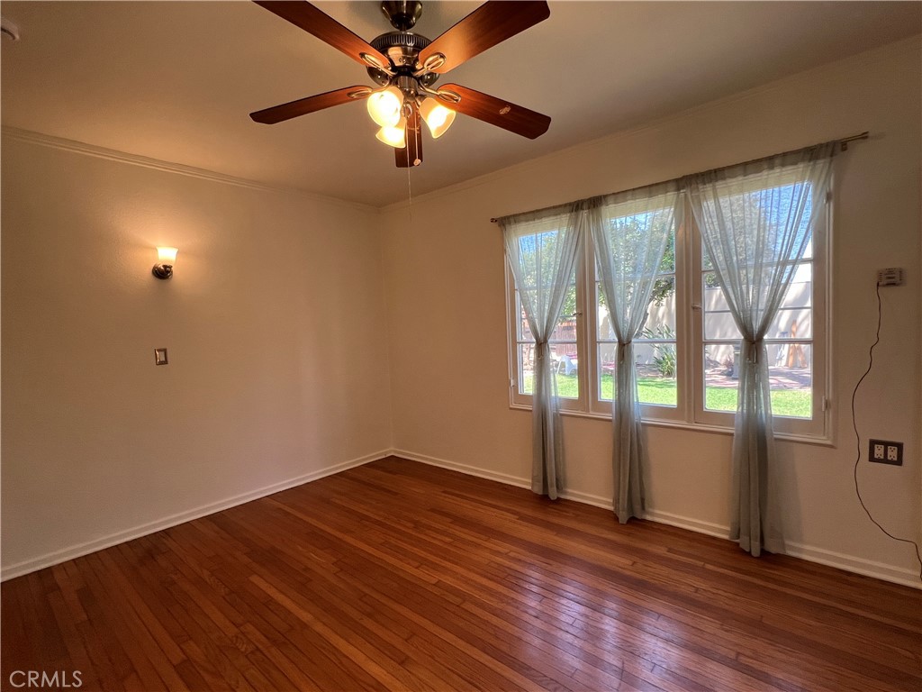 Property photo 35
