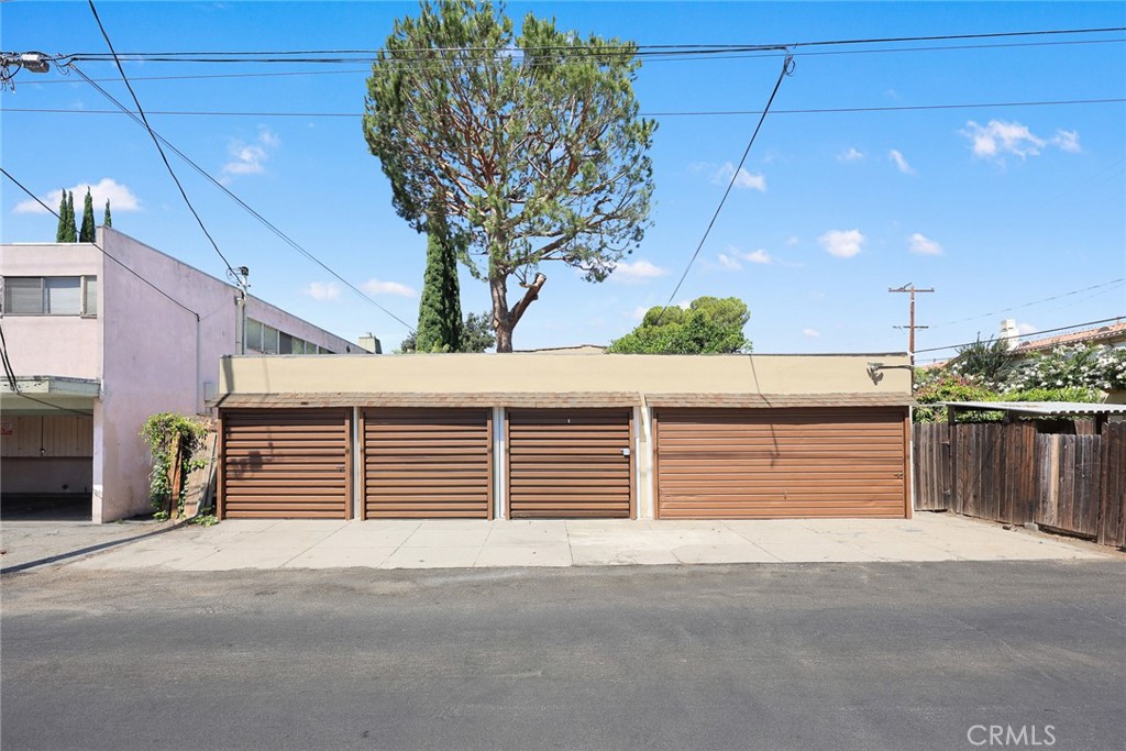 Property photo 44