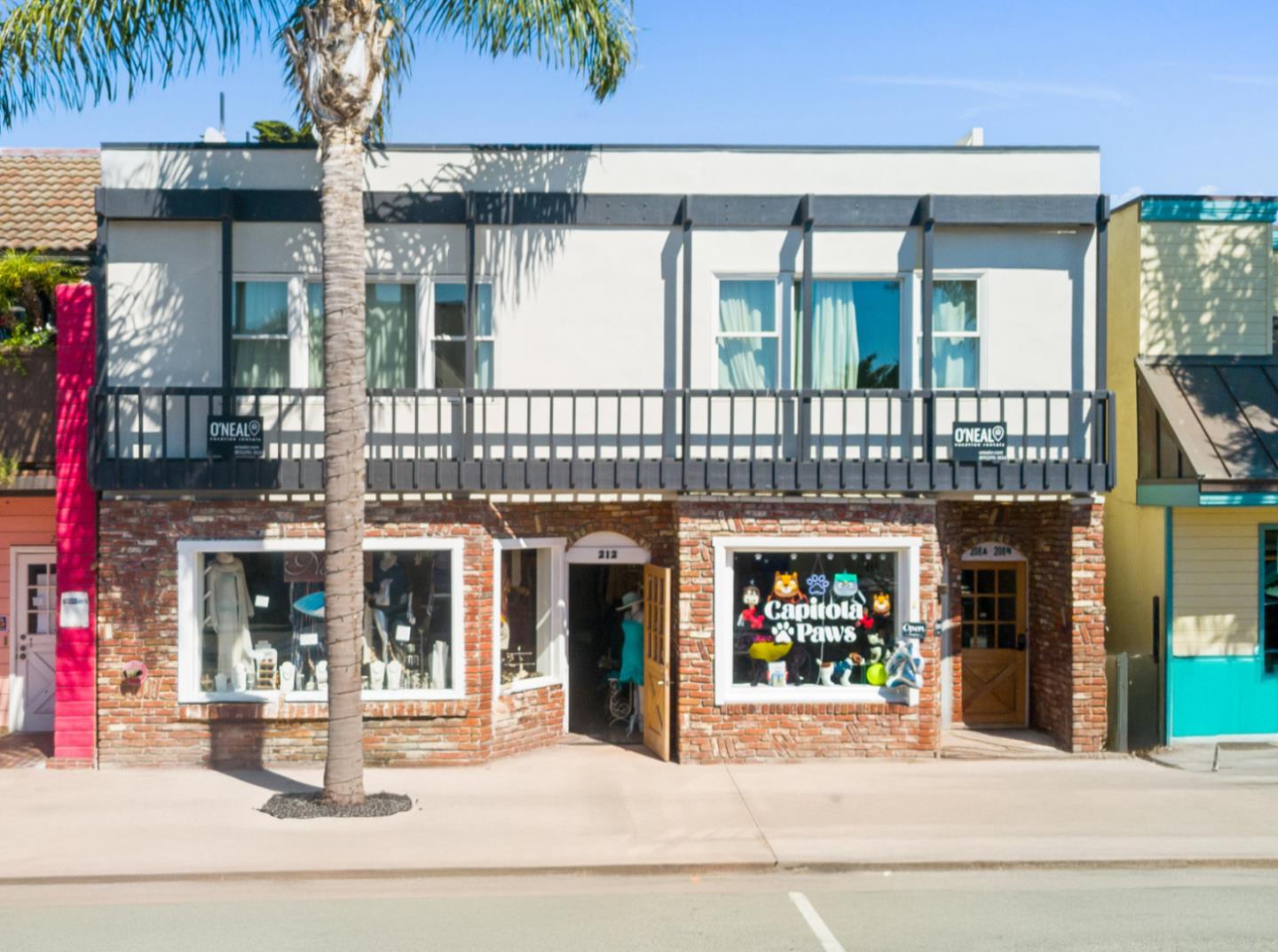 208 Capitola Ave