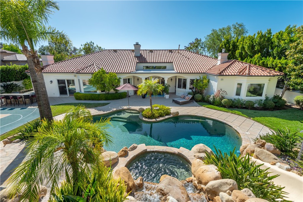 Property photo 31
