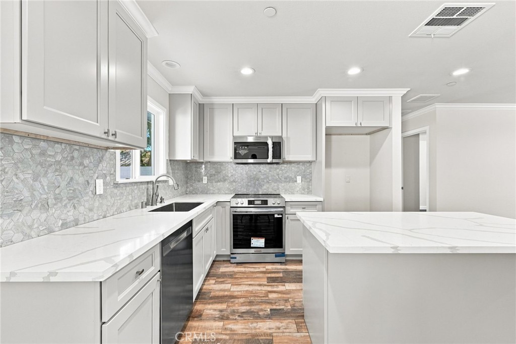 Property photo 50