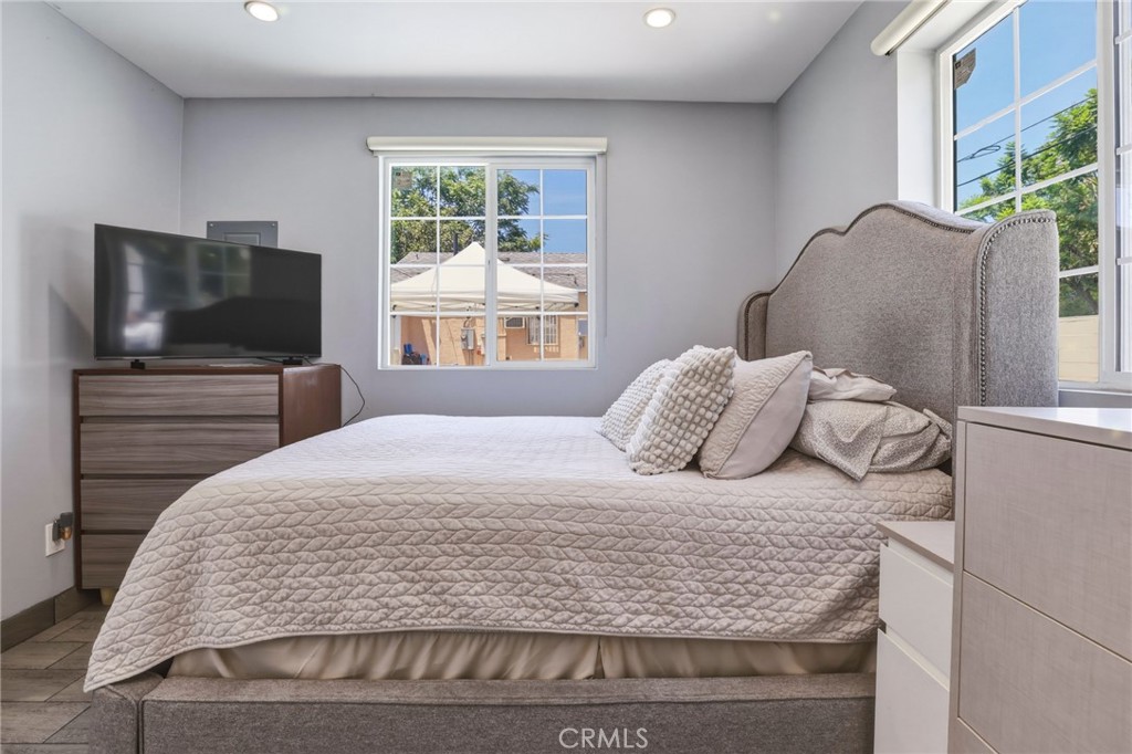 Property photo 50