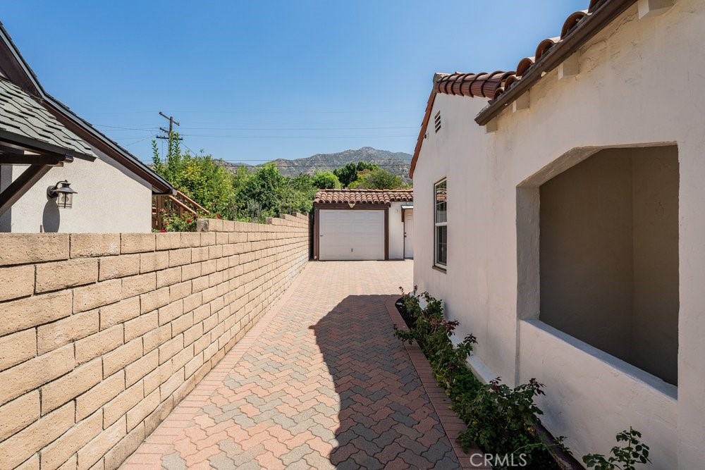 Property photo 35