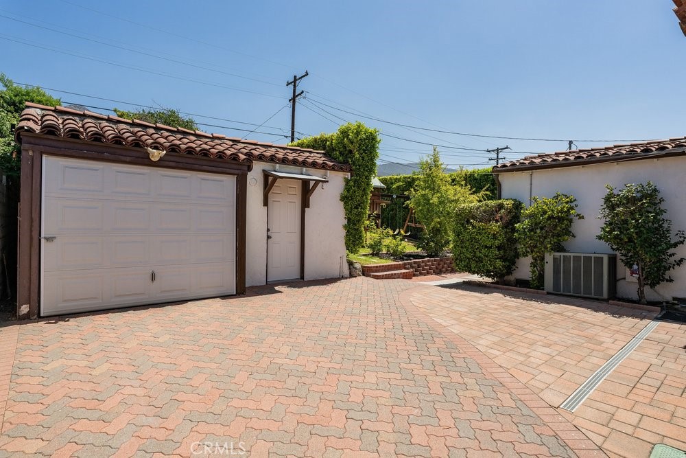 Property photo 36