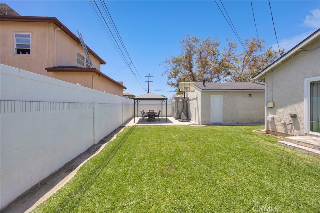 Property photo 28