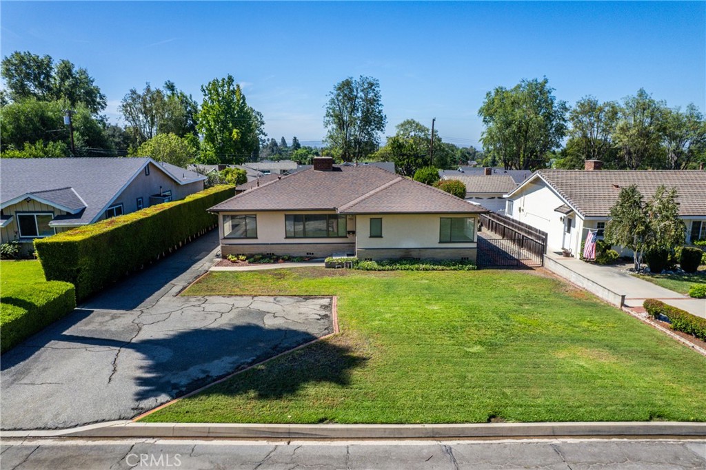 Property photo 43
